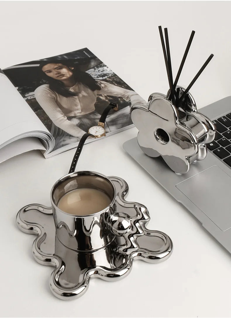 Chrome Bloom Mug & Tray Set