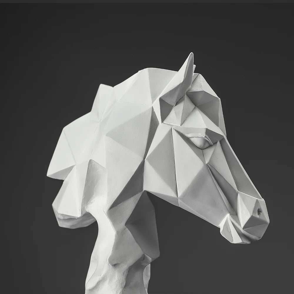 1pc Cube Horse Head Sculpture, Collectible Horse Figure, Exclusive Art Indoor Home Decor, Polygonal Horse Resin Ornament