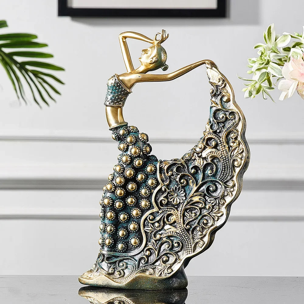 Peacock Dancer Model Luxury Atmosphere Decoration Home Living Room Decoration Ceramic Abstract Sculpture Art Decoration Statue