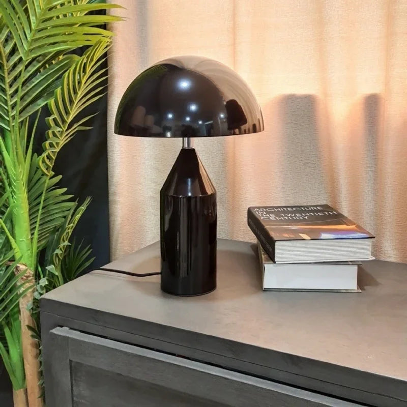 Mushroom LED Lamp – Sculptural Bedside & Desk Light