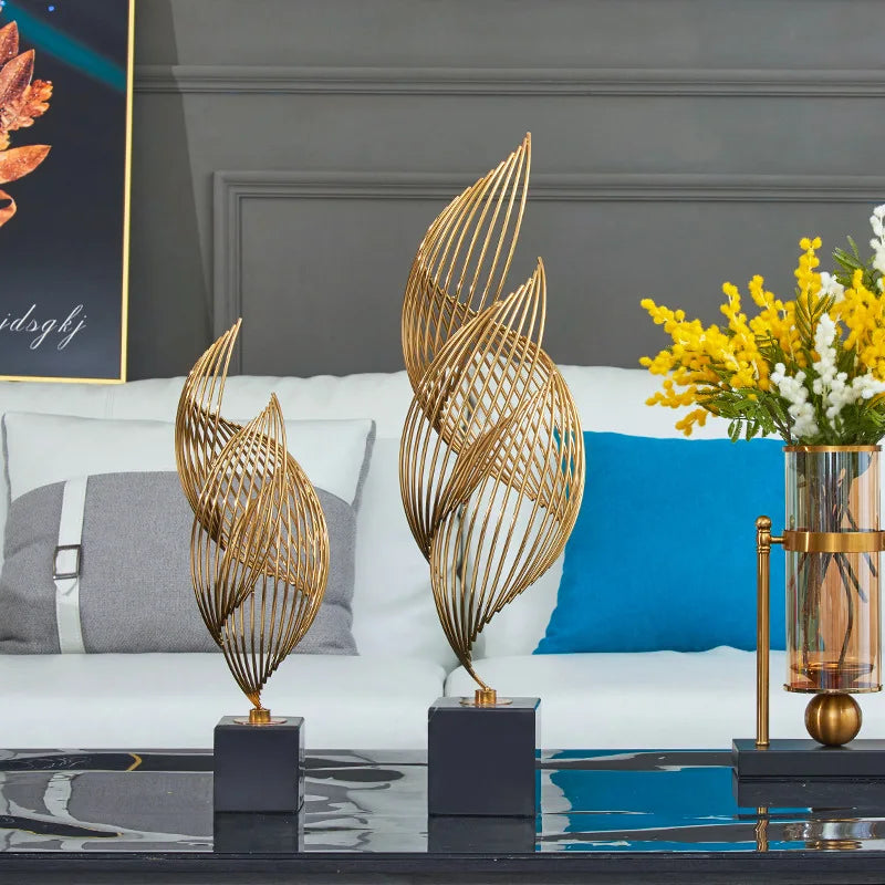 Modern minimalist conch metal home Nordic light luxury decoration living room entrance office decoration gift
