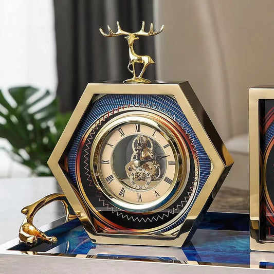 Elk Table Clock for Home Decoration, Vintage Metal Clocks, Christmas and Birthday Gifts, Creative Artwork, New Arrival