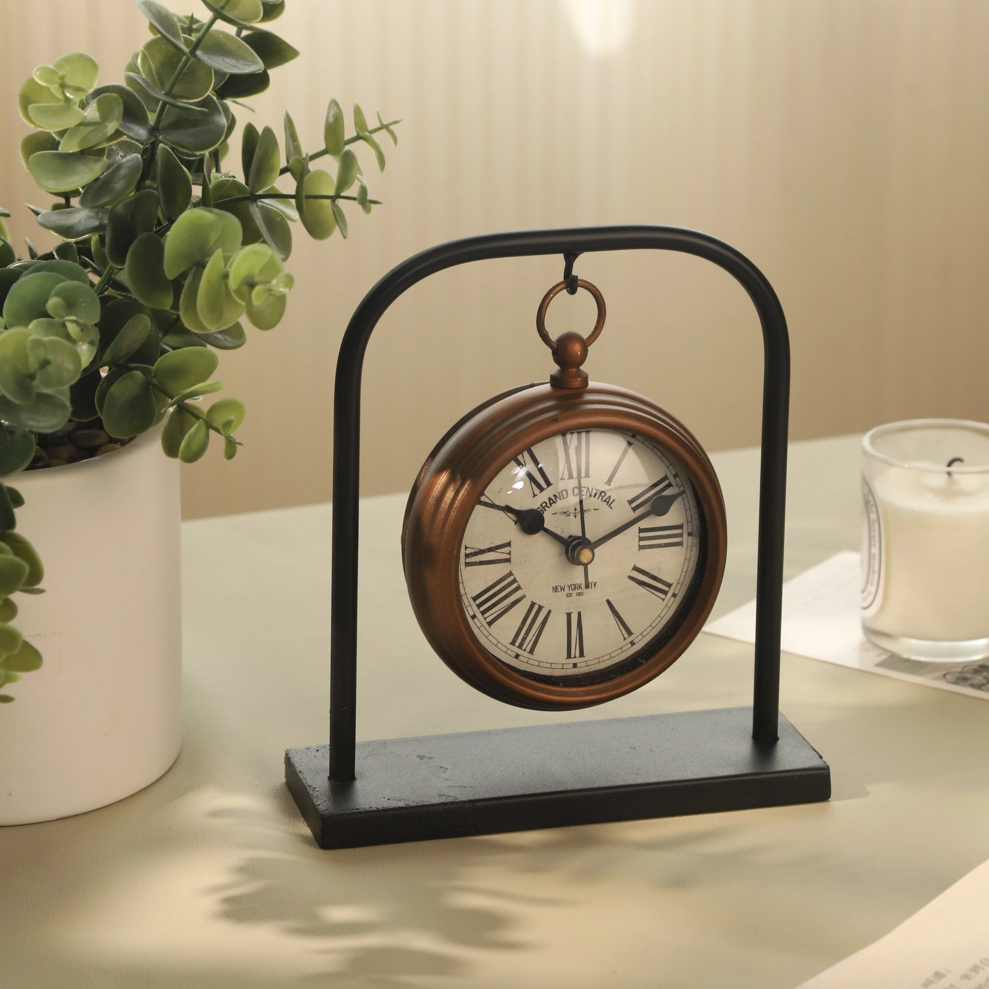 Petite Silent Roman Numeral Clock - Mini Copper Retro Desk Clock, Quiet Non-Ticking Decor