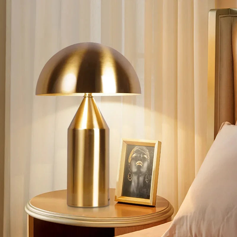 Mushroom LED Lamp – Sculptural Bedside & Desk Light