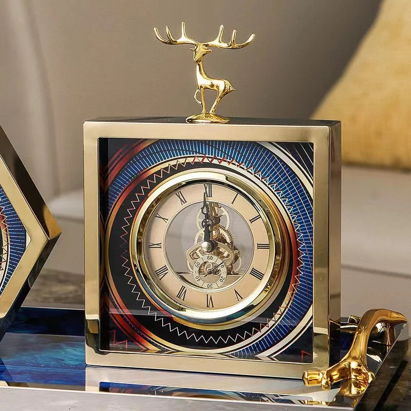Elk Table Clock for Home Decoration, Vintage Metal Clocks, Christmas and Birthday Gifts, Creative Artwork, New Arrival