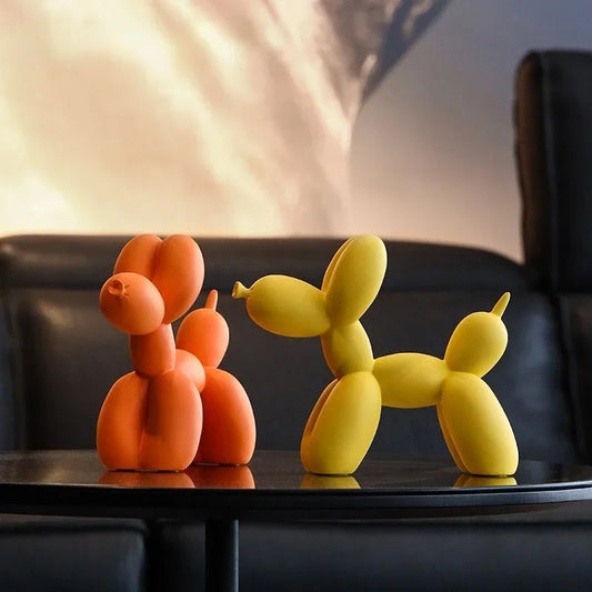 Balloon Pup Sculpture – Playful Pop Art Charm